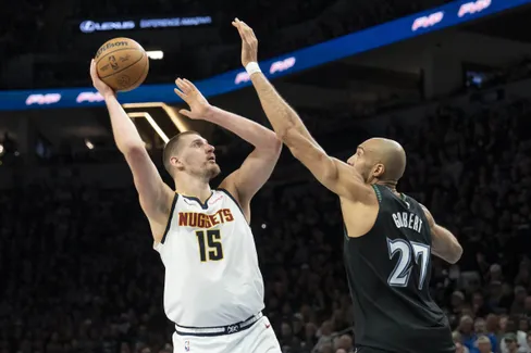 Nikola Jokic désigne Rudy Gobert parmi ses défenseurs les plus coriaces