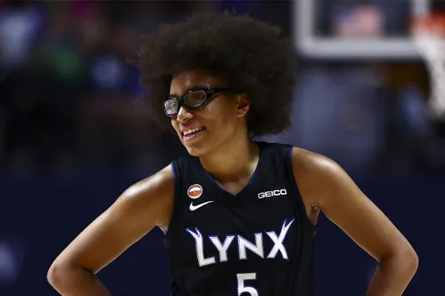 Olivia Miles efface Caitlin Clark des tablettes WNBA
