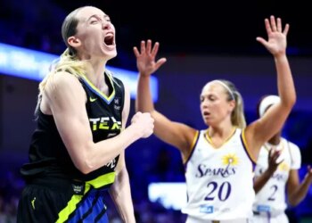 Paige Bueckers prête à affronter la pression des playoffs