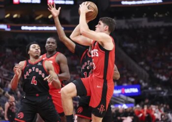 Plus costaud, Reed Sheppard veut franchir un nouveau cap
