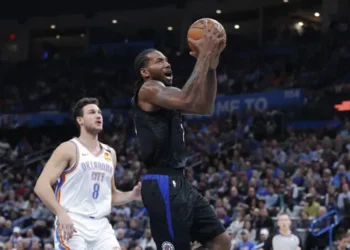 Quand Danilo Gallinari demande à Kawhi Leonard de rendre l’argent