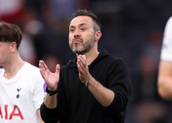 Roberto De Zerbi craque et accuse