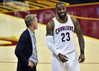 Steve Kerr surpris par les fans des Warriors qui ne voulaient pas de LeBron James