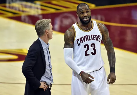 Steve Kerr surpris par les fans des Warriors qui ne voulaient pas de LeBron James