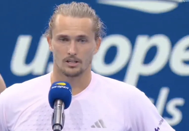 US Open > Le discours émouvant de Zverev après son sacre : "Je tiens à remercier la personne qui, bien qu’elle ne regarde jamais mes matchs, est la plus importante dans ma vie"