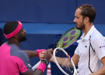 US Open > Medvedev, impuissant contre Tiafoe : "Si je dois me contenter d'un quatrième tour, je ferais mieux d’arrêter de jouer au tennis"