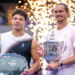 US Open > Shelton à propos des abus de Zverev sur les rebonds de balle : "Il devrait y avoir une sorte de règle limitant le temps pour les deuxièmes services. Il ne devrait pas y avoir de temps illimité. C’est difficile de rester assis là si longtemps en attendant que l’action suivante se produise"