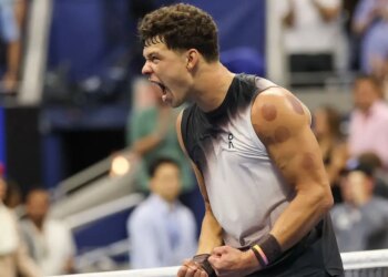 US Open > Shelton est prête pour son duel face à Alcaraz : "Ne pas jouer pendant 5 mois et revenir pour faire ce qu'il a accompli jusqu'ici dans ce tournoi, c'est surhumain. J'espère que vous reviendrez tous, parce que je suis prêt à y aller"