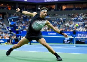 US Open > Shelton qui s'est offert Alcaraz et la plus belle victoire de sa carrière : "Il est plus de trois heures du matin.. j'espère simplement que mes amis et ma soeur n'auront pas à aller travailler à 6h"