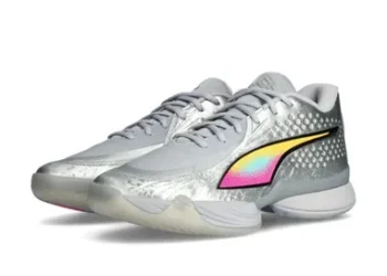 Un coloris « Luminous » pour la Puma Stewie 5