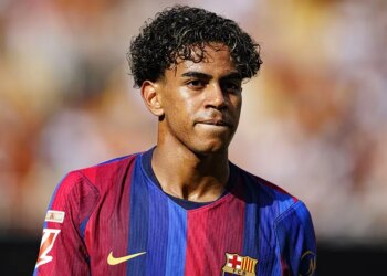 “Toutes les qualités pour devenir un grand attaquant” : Yamal s’enflamme pour son nouveau coéquipier africain du Barça