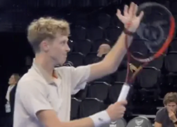ATP - Grand Prix Auvergne-Rhône-Alpes > Le Français Felix Balshaw, après sa première victoire sur le circuit principal : "Le joueur qui m’a inspiré, c’est Roger Federer. Il a été une idole pour moi"
