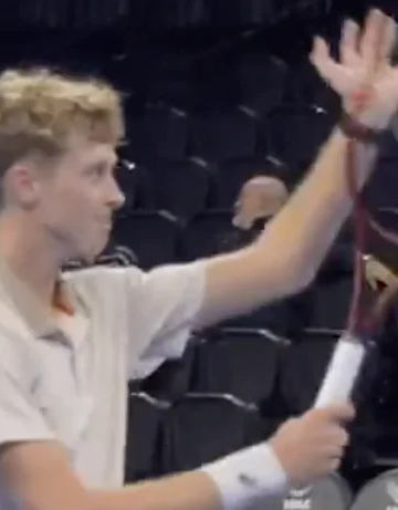 ATP - Grand Prix Auvergne-Rhône-Alpes > Le Français Felix Balshaw, après sa première victoire sur le circuit principal : "Le joueur qui m’a inspiré, c’est Roger Federer. Il a été une idole pour moi"