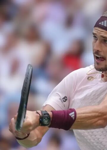 ATP - Shanghai > Alexander Zverev, sur son adversaire en demi-finales : "Il joue incroyablement bien. Je m’attends à ce qu'il livre un match de très haut niveau"