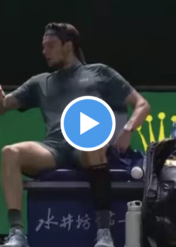 ATP - Shanghai, Vidéos > Le nouveau coup de sang de Bublik qui aurait pu lui coûter très cher