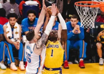 Adou Thiero veut sortir de l’ombre aux Lakers