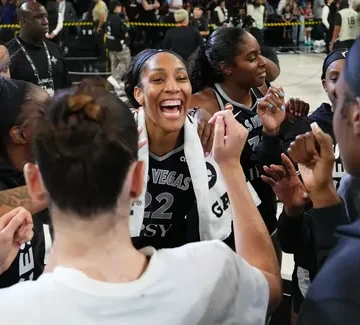 A’ja Wilson envoie Caitlin Clark et le Fever en vacances