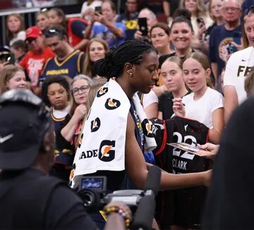 Aliyah Boston a joué toute la saison avec une blessure au ménisque