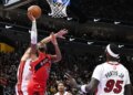 Au Heat, Giannis Antetokounmpo et Bobby Portis n’ont rien perdu de leurs automatismes