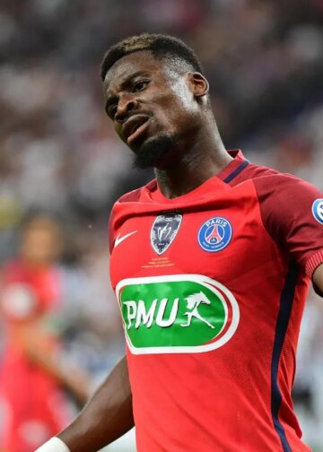 “Le PSG voulait me prolonger, on me respectait à mort” : Aurier désigne le vrai responsable de son départ