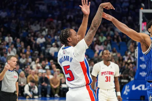 Aux Pistons, J.B. Bickerstaff va devoir faire des déçus