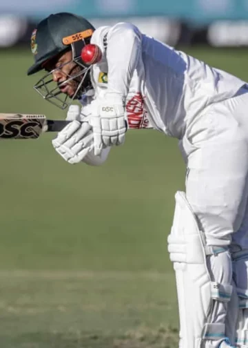 Bavuma résiste, mais les Proteas restent sous pression · SNA