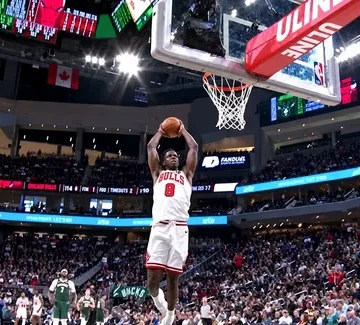 Caleb Wilson donne le tournis aux Bucks de Tyler Herro