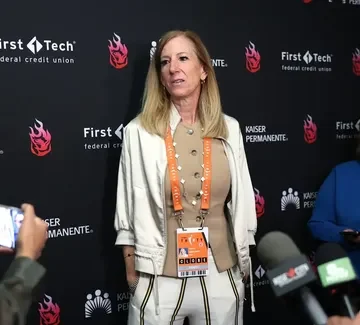 Cathy Engelbert défend son bilan à la tête de la WNBA