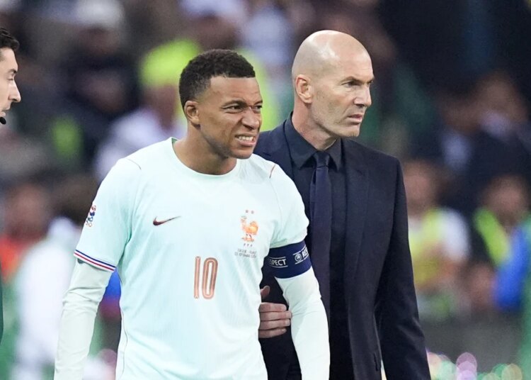 "C’est une vraie faute", le sale coup de Mbappé à Zidane ?
