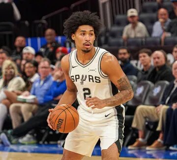 Comme en finale NBA, les Spurs dilapident une énorme avance…