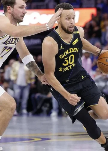 Curry brille, Philadelphie confirme et Dallas fait tomber Houston · SNA