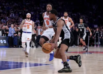 De’Aaron Fox a longtemps ruminé son erreur des Finales NBA
