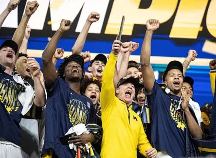 Dusty May et Morez Johnson Jr., deux champions NCAA aux Mavericks