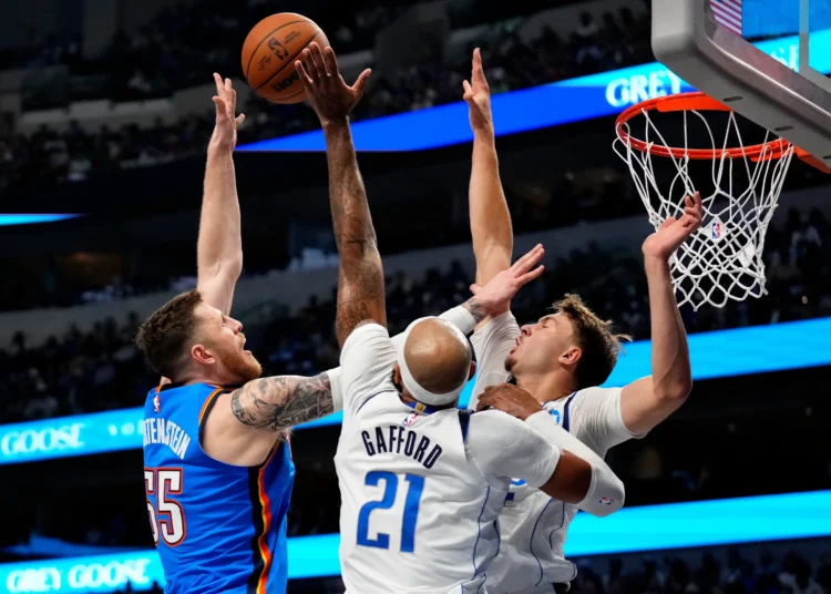 Flagg et Dallas infligent son premier revers au Thunder · SNA