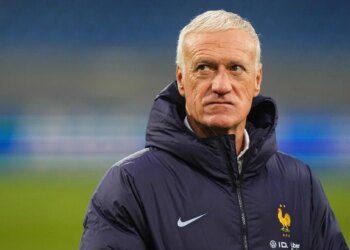 "Il n’est pas honnête", un ancien Bleu règle ses comptes avec Didier Deschamps