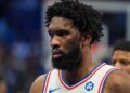 Joel Embiid se considère comme une « cible facile » pour les rumeurs
