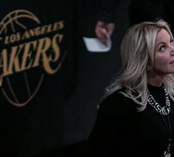 La famille Buss se déchire désormais devant la justice pour la vente des Lakers