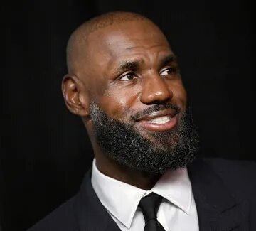 LeBron James répond avec ironie aux attaques de Donald Trump