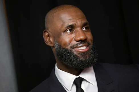 LeBron James répond avec ironie aux attaques de Donald Trump