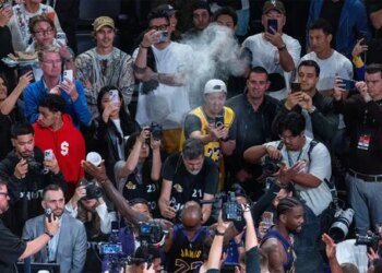 LeBron James voit du très lourd au Heat