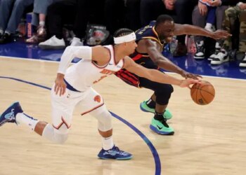 Les Warriors visent le Top 3 en défense avec Frank Vogel