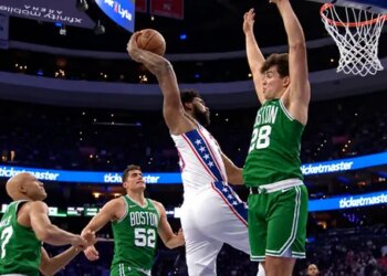 Les réservistes des Celtics font tomber les stars des Sixers !