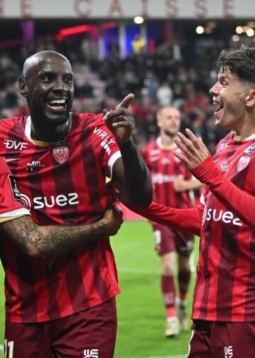 Ligue 2: Dijon enfonce Metz