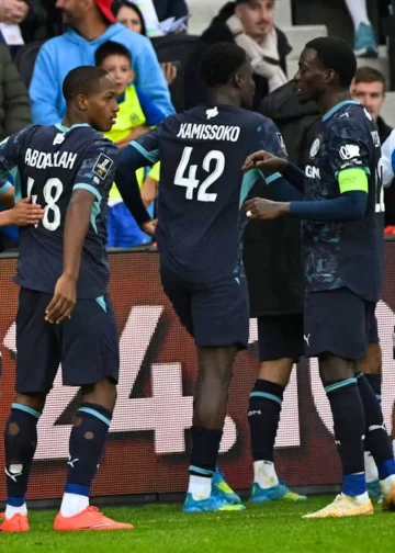 Marseille renverse Angers et grimpe à la 9e place · SNA