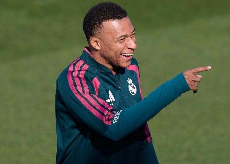 Mbappé vainqueur, la rumeur enfle