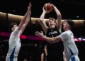Moussa Diabaté prépare Hannes Steinbach au combat NBA