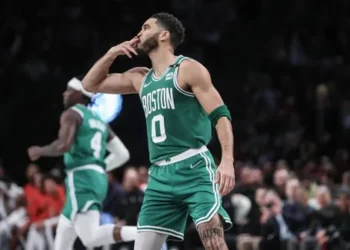 Paul George veut aider Jayson Tatum à viser le titre de MVP