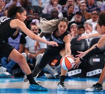 Pourquoi Janelle Salaün a glissé dans la rotation des Valkyries