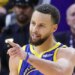 Stephen Curry égale LeBron James et défie aussi le temps