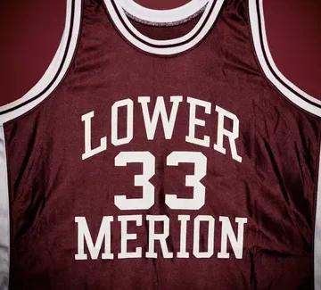 Un maillot Kobe Bryant au lycée vendu 2,2 millions de dollars